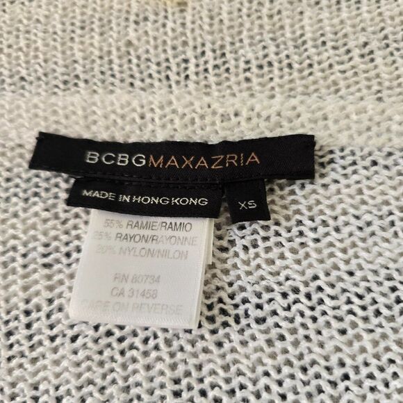 BCBGMaxazria Long Sleeve Sweater Wrap White Open Front Knit Cover Up Sz XS - Picture 11 of 12